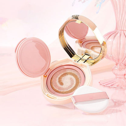 This long-lasting, three-color cushion foundation is delicate and lightweight to apply; it provides a smooth, natural finish while offering excellent coverage
