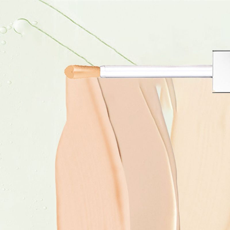 Corrective concealer that provides natural coverage without caking, offers a fresh, long-lasting effect, and effectively hides pores