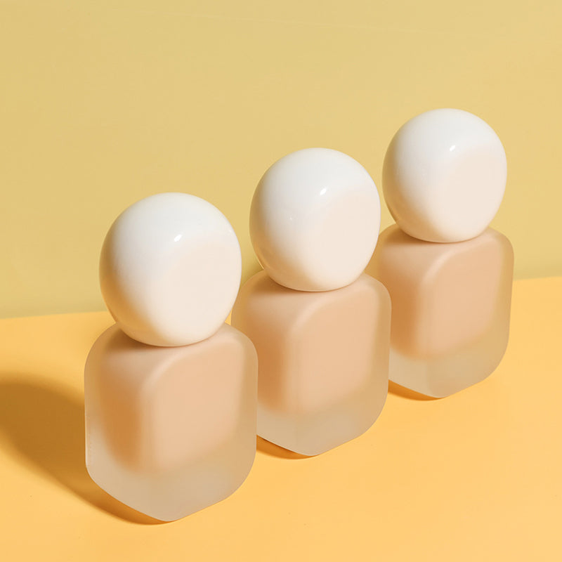 Natural, bare-faced makeup concealer with moisturizing effects – a lightweight, hydrating foundation