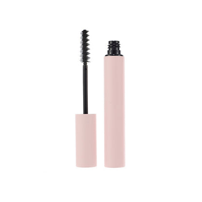 Thick, curled, smudge-resistant mascara with waterproof formula and extended wear