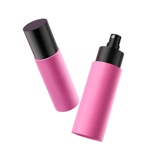 Long-lasting, waterproof, sweat-resistant, smudge-free, moisturizing, portable setting spray