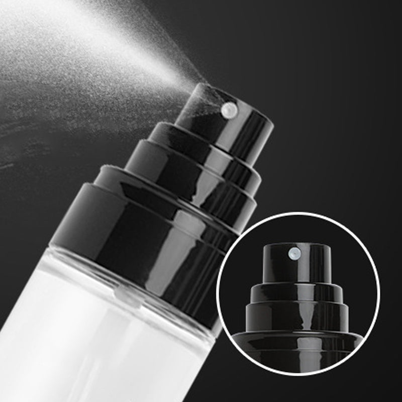 Long-lasting, smudge-free moisturizing and setting spray