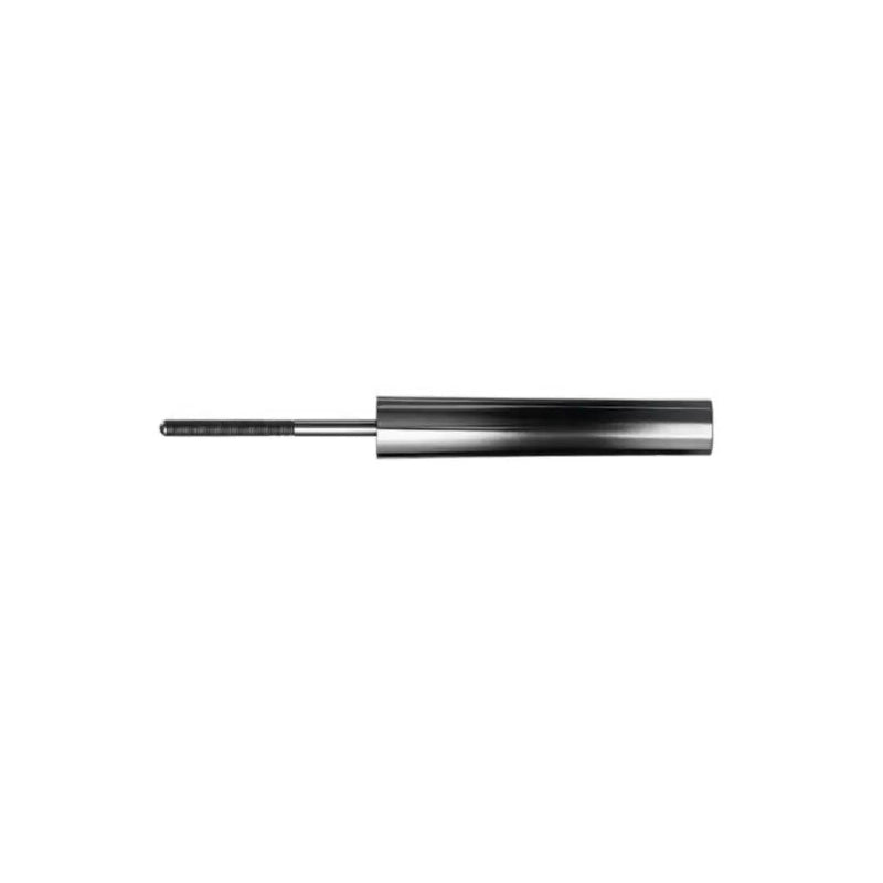 Black Tube Mascara: Long, Curved Base Gel that Provides Staying Power without Smudging