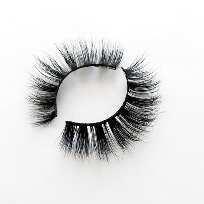 Mink fur 3D fake eyelashes, dense, curled, multi-layered, soft and flexible eyelashes