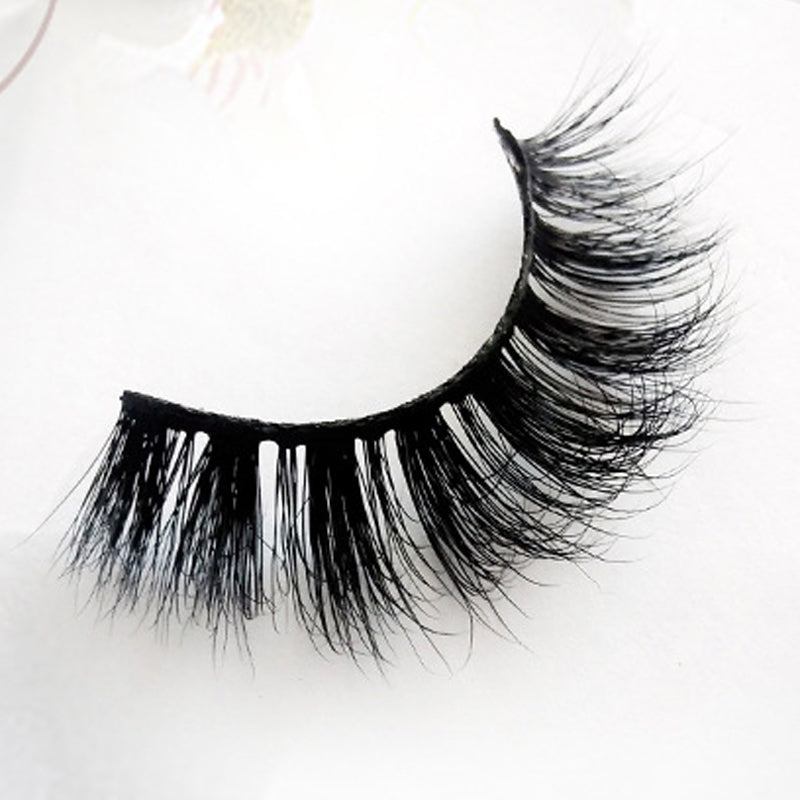 Mink fur 3D fake eyelashes, dense, curled, multi-layered, soft and flexible eyelashes