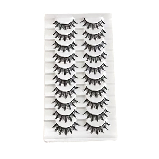 Fake eyelashes look natural when used for cosplay comic-style eyelashes