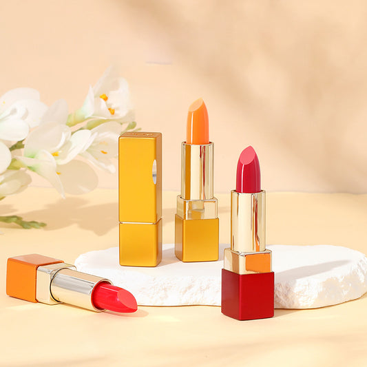 Color-changing lipstick, long-lasting, moisturizing, reduces lip lines, a great lipstick for students.