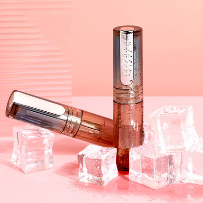 Hydrating, translucent, plump lips, mirror-finish lipstick, moisturizing lipstick for students.