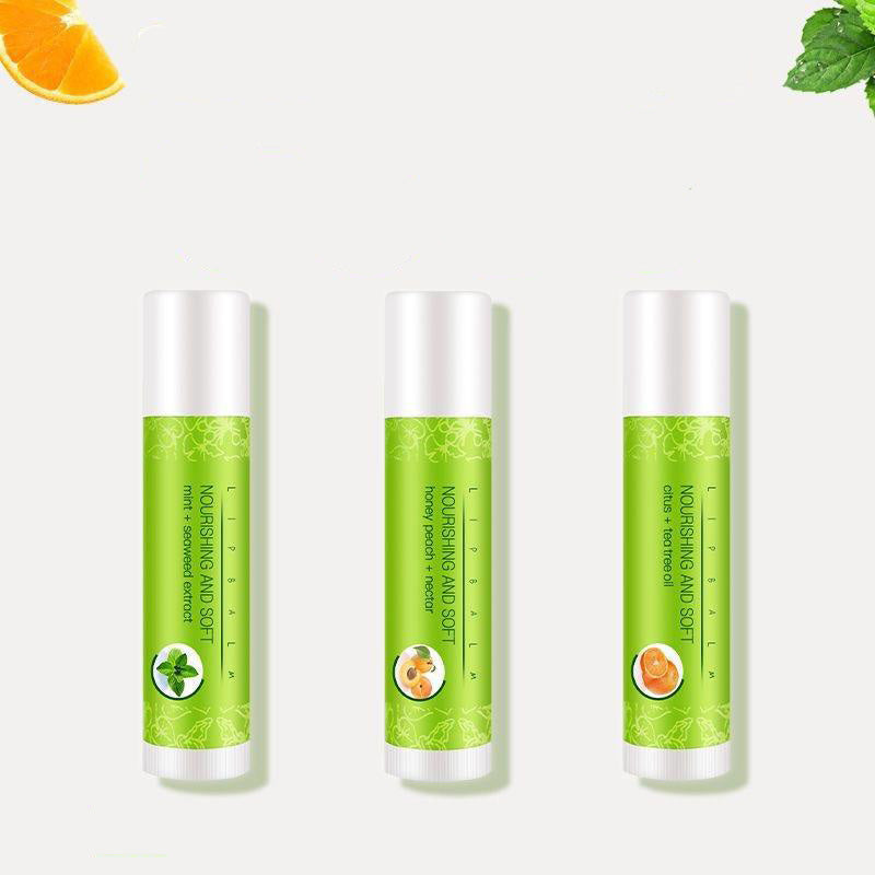 Lip balm for women, moisturizing, hydrating, anti-chapped, suitable for students, colorless, reduces lip lines, and can be used as a lipstick base.