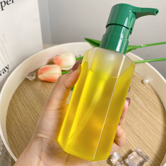 Camellia Watery Plant Cleansing Oil for Sensitive Skin: Deep Cleanses Face, Eyes, and Lips