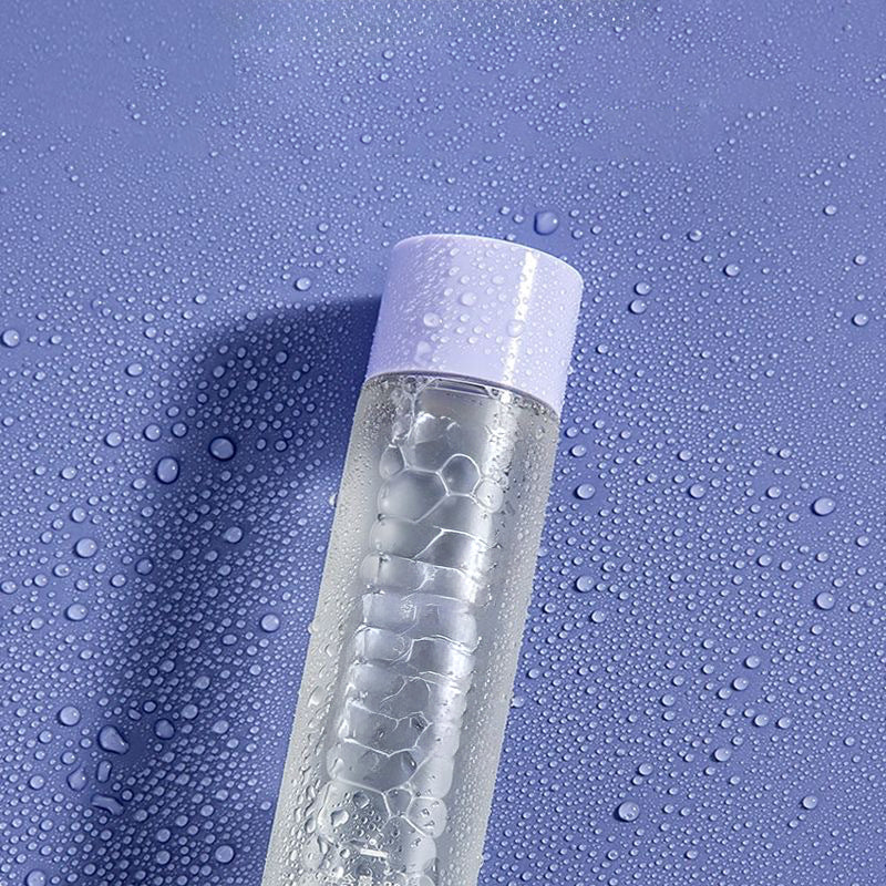 Amino acid thermal spring makeup remover gently and deeply cleanses the eyes, lips and face.