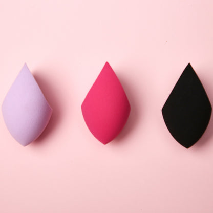 Hydrophilic non-latex rocket-shaped olive-shaped bi-section powder puff, suitable for both dry and wet use.