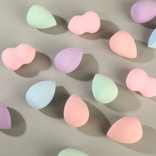Super soft beauty sponge, teardrop shape, slanted cut, suitable for both dry and wet use, colorful and doesn't absorb much powder. Makeup tool.